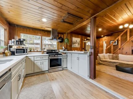 3780 Paradise Avenue, South Lake Tahoe, CA 96150 Photo