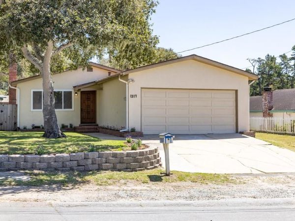 1317 Funston Avenue, Pacific Grove, CA 93950