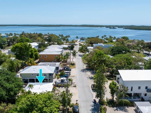 56 SE Marlin Avenue, KEY LARGO, FL 33037