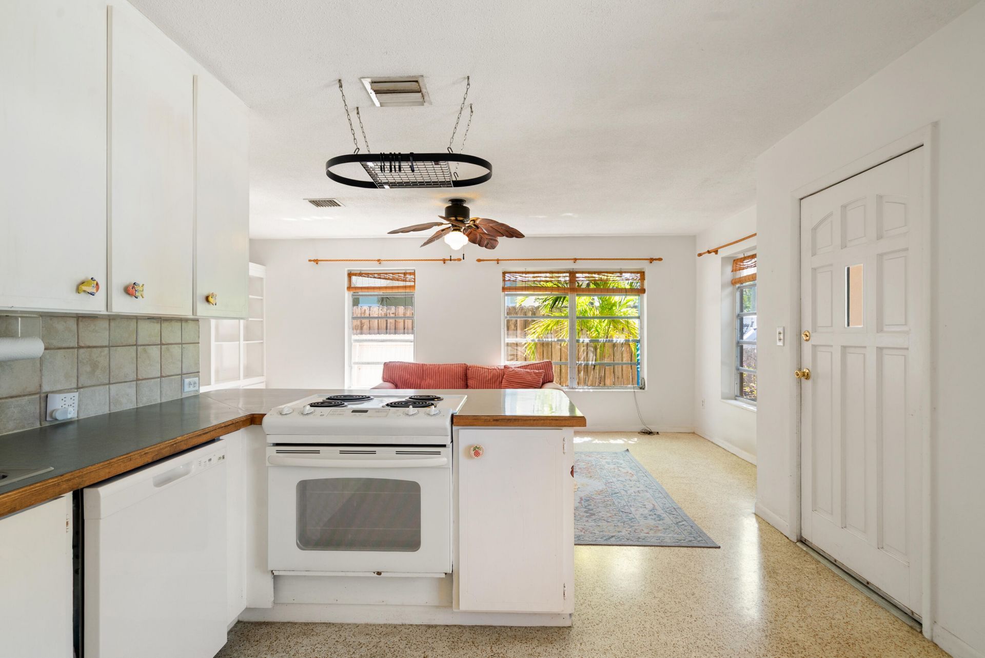 56 SE Marlin Avenue, Key Largo, FL 33037 Photo