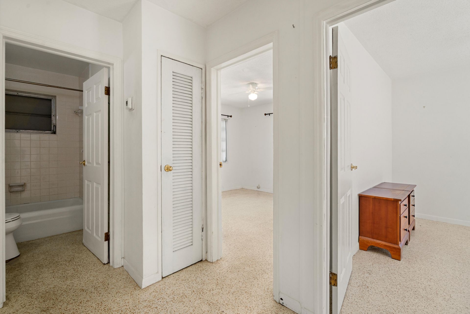56 SE Marlin Avenue, Key Largo, FL 33037 Photo