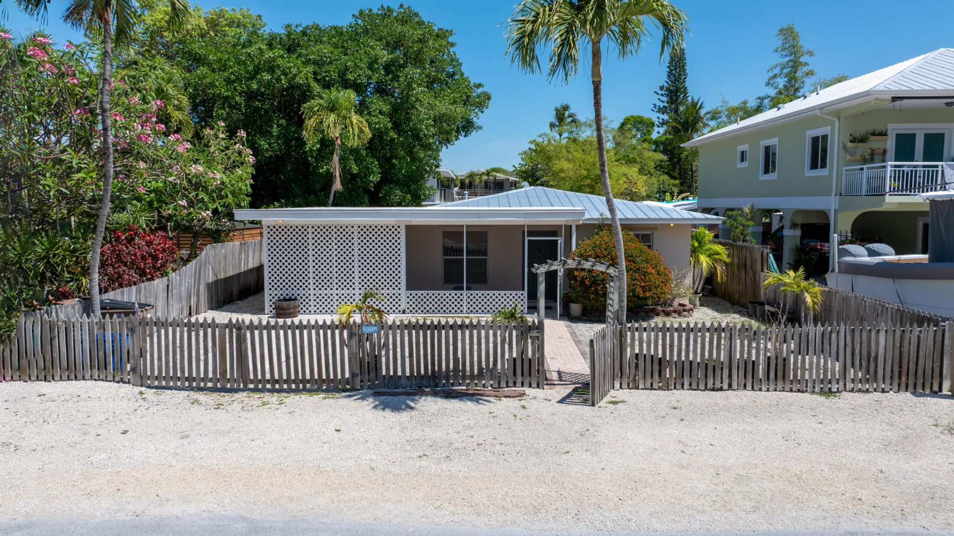 56 SE Marlin Avenue, Key Largo, FL 33037 Photo