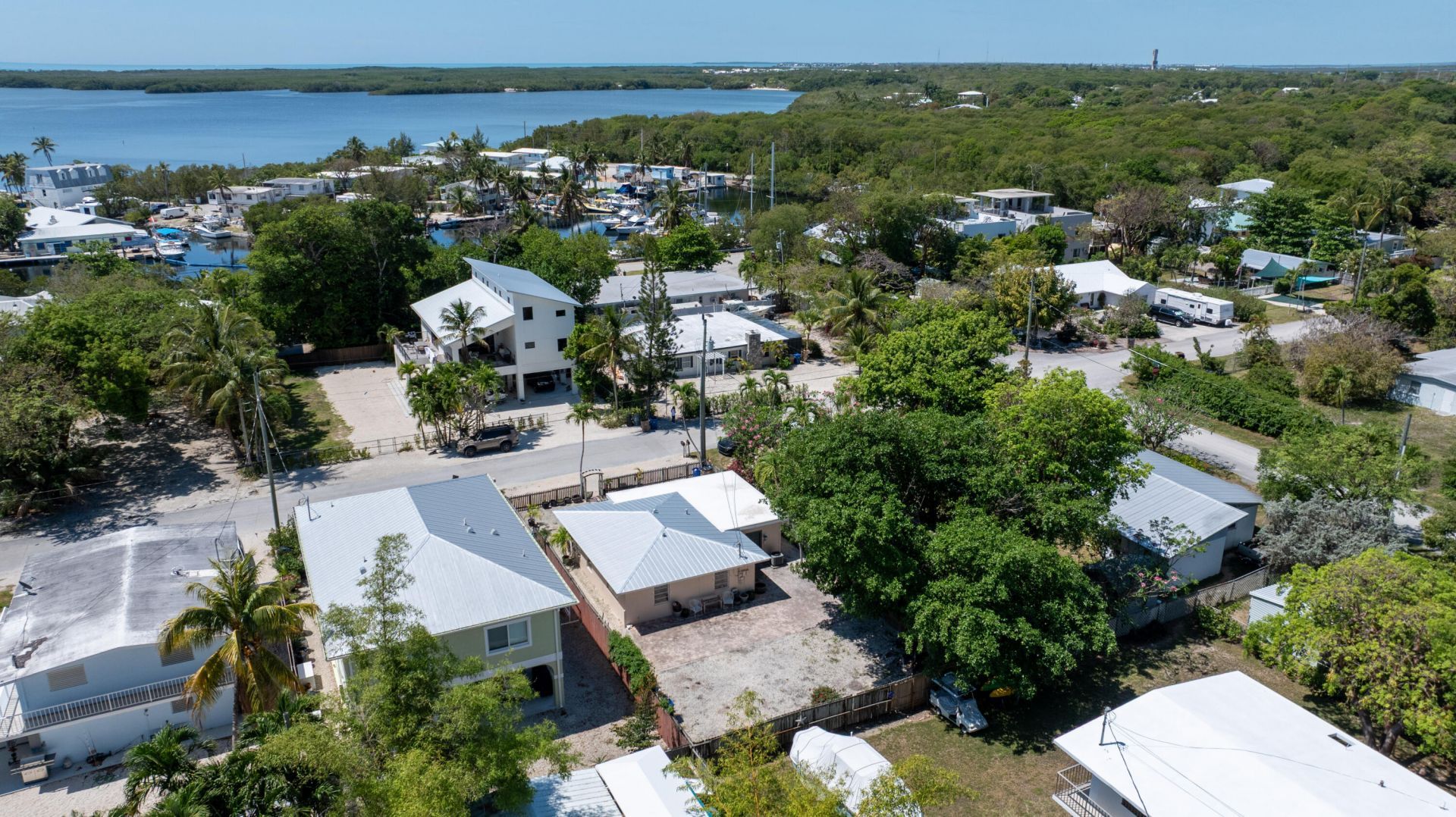 56 SE Marlin Avenue, Key Largo, FL 33037 Photo