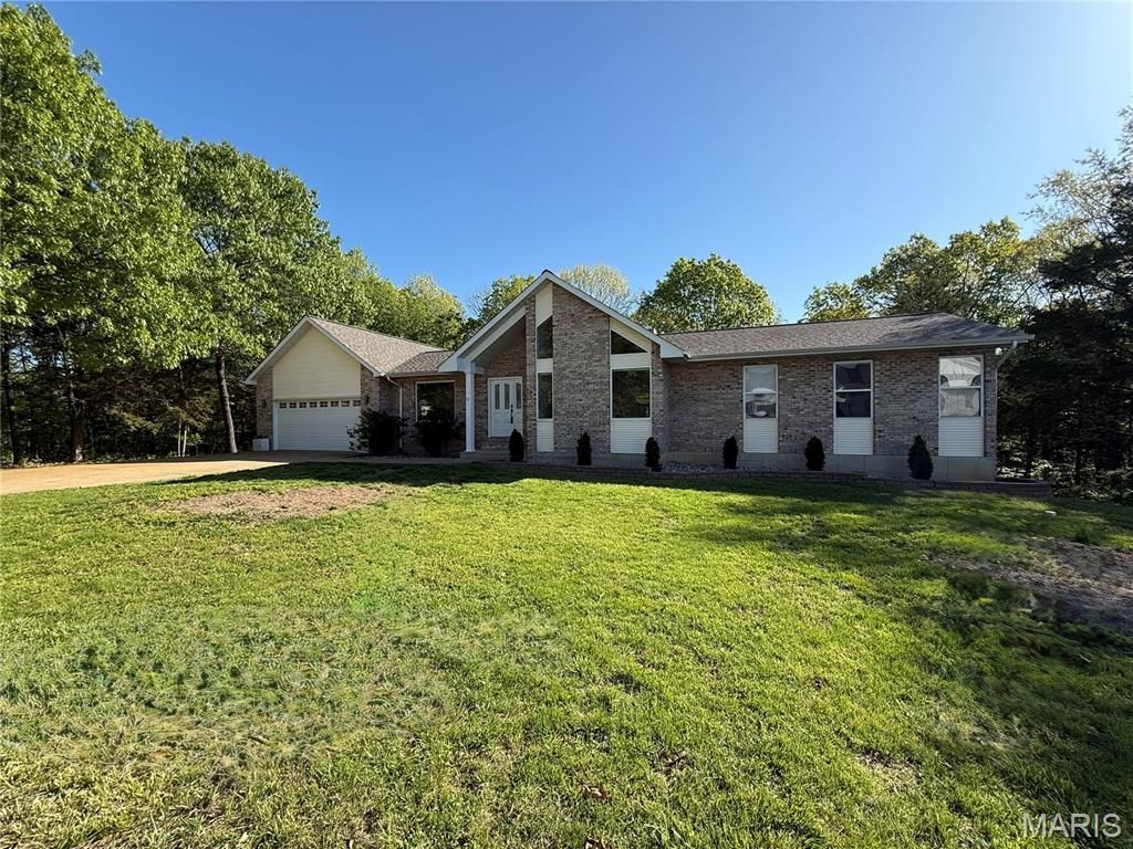 9480 Easy Street , Hillsboro, MO 63050 Main Photo