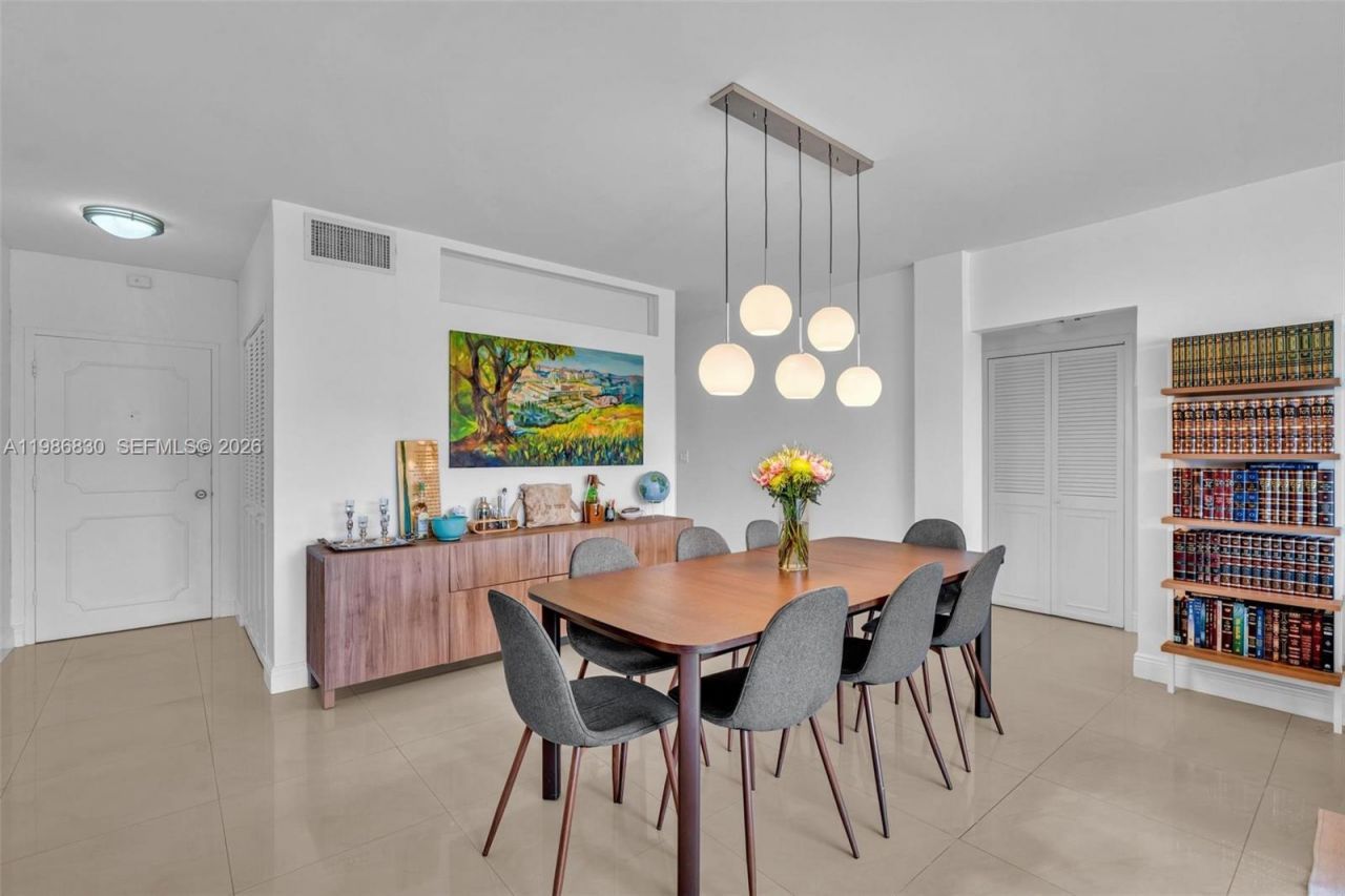9381 E Bay Harbor Dr, Unit 202s, Bay Harbor Islands, FL 33154 Photo