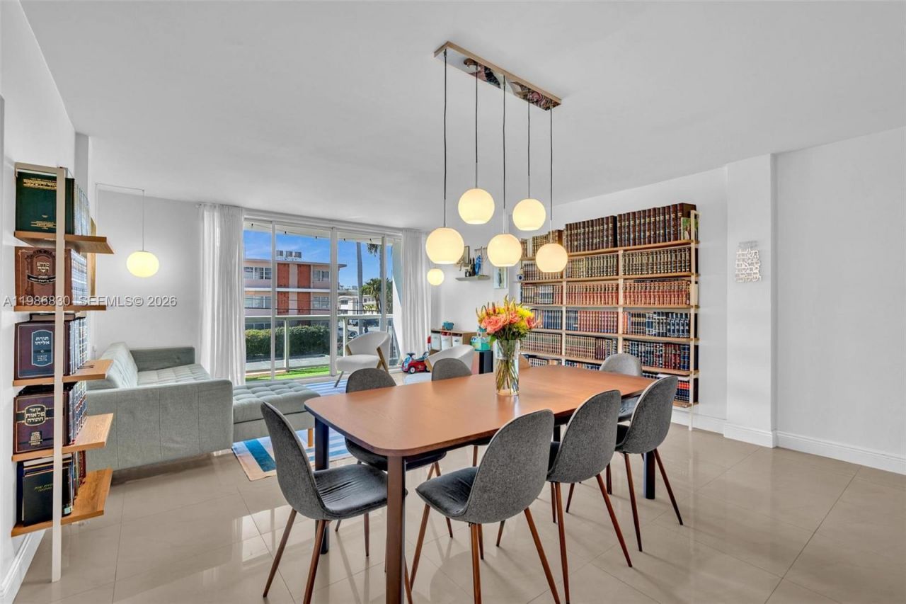 9381 E Bay Harbor Dr, Unit 202s, Bay Harbor Islands, FL 33154 Photo
