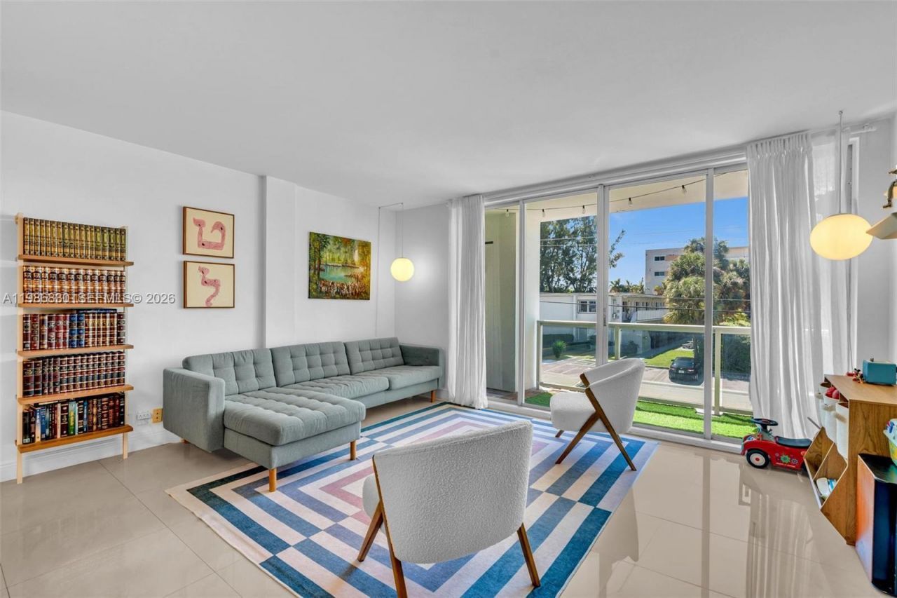 9381 E Bay Harbor Dr, Unit 202s, Bay Harbor Islands, FL 33154 Photo