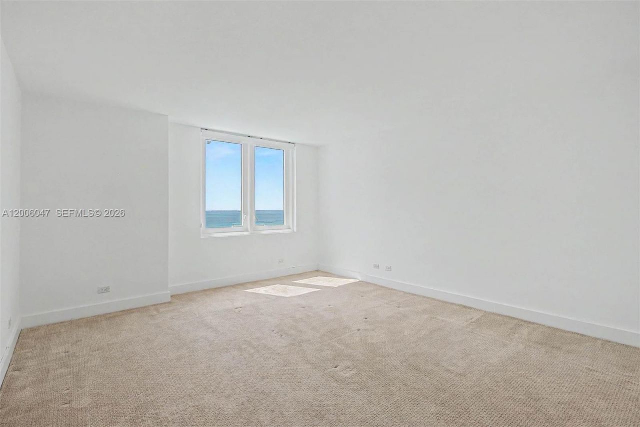 2301 Collins Ave, Unit 840, Miami Beach, FL 33139 Photo