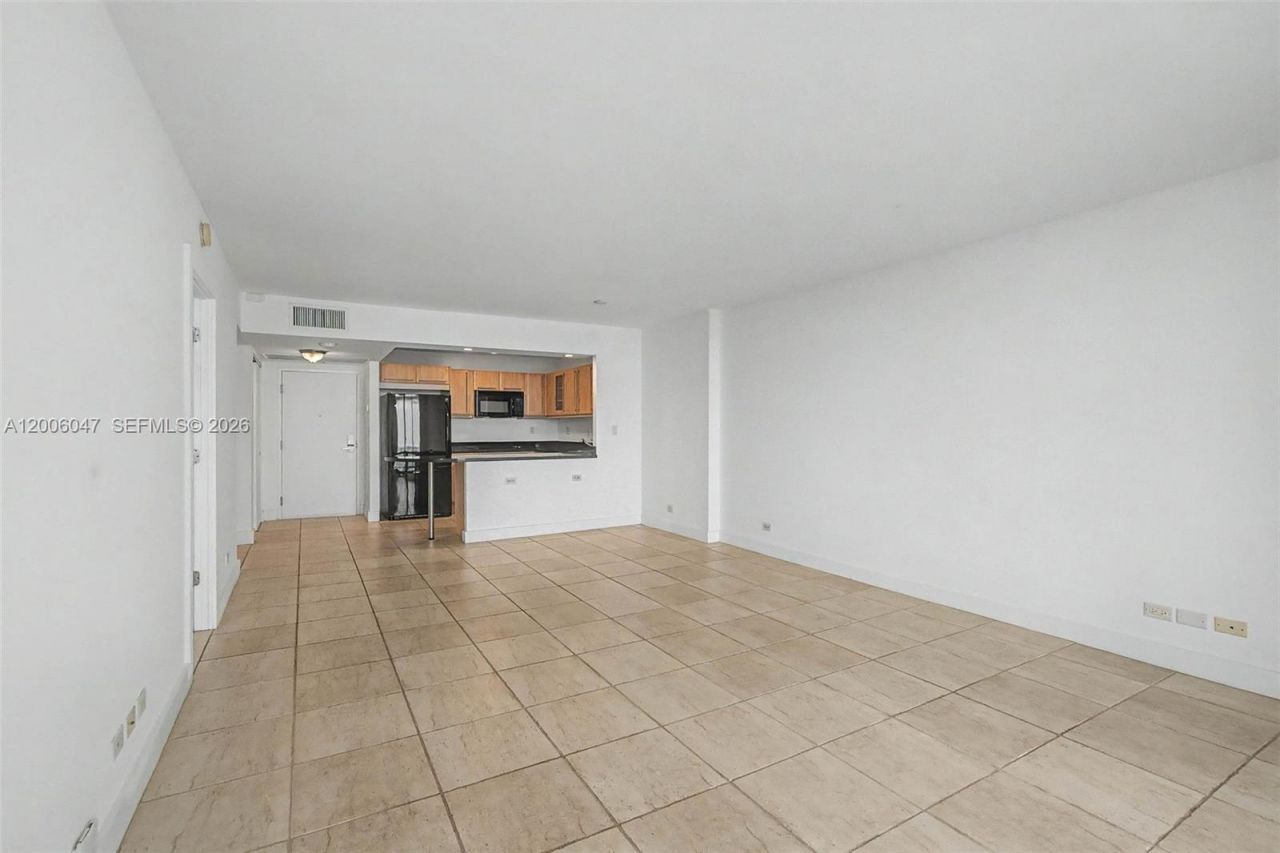 2301 Collins Ave, Unit 840, Miami Beach, FL 33139 Photo