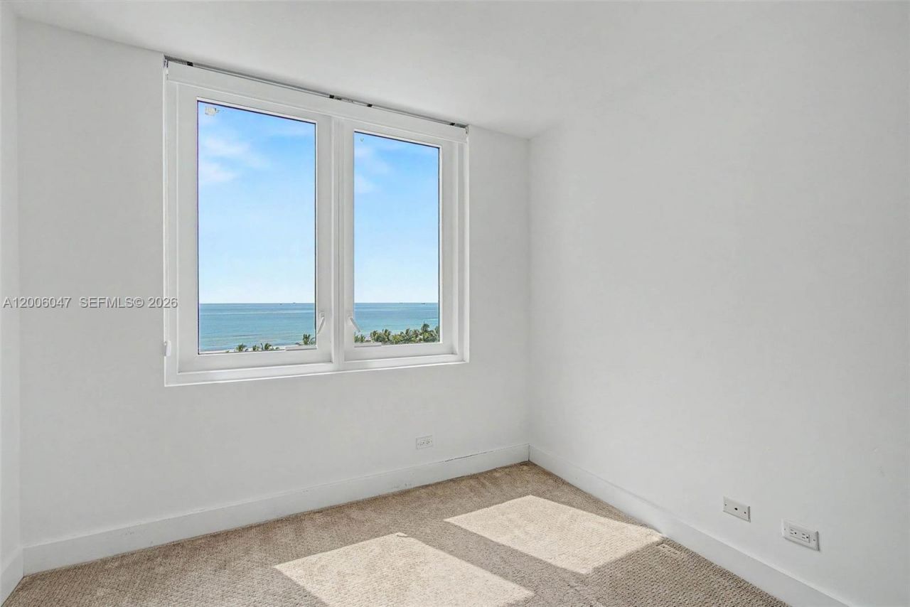 2301 Collins Ave, Unit 840, Miami Beach, FL 33139 Photo