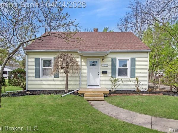 31732 Alvin Street, Garden City, MI 48135