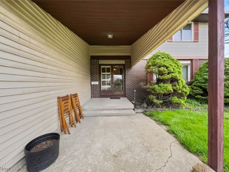 17773 Blazing Star Drive, Strongsville, OH 44136 Photo 3