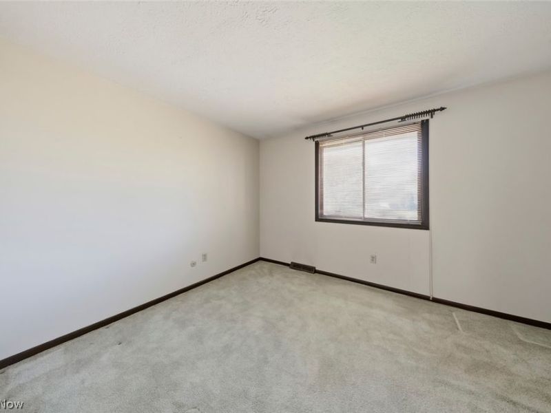 17773 Blazing Star Drive, Strongsville, OH 44136 Photo 32