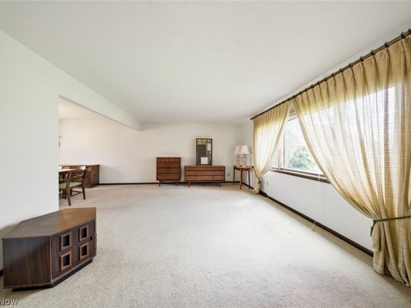 17773 Blazing Star Drive, Strongsville, OH 44136 Photo 5