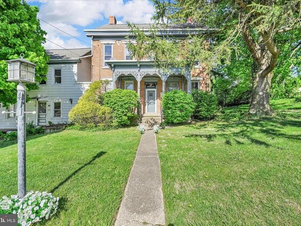 406 NOBLE STREET, KUTZTOWN, PA 19530