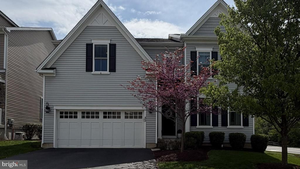 35 Dickinson Lane, Plymouth Meeting, PA 19462 Main Photo