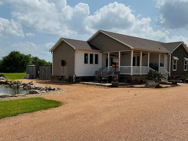2304 County Road 200 , San Saba, TX 76877