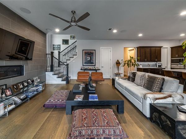 4144 Entrada Way , Dallas, TX 75219