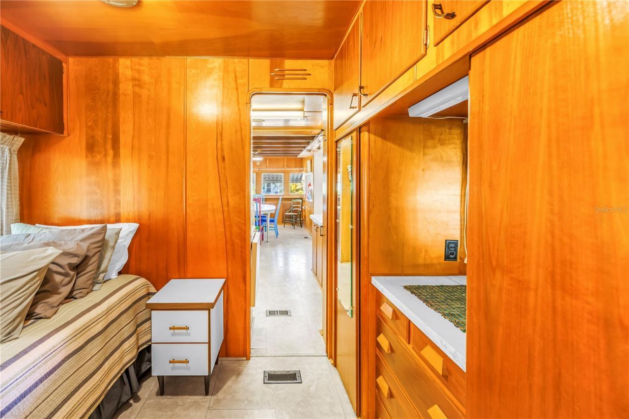 1703 Minnesota Avenue, Bradenton, FL 34207 Photo