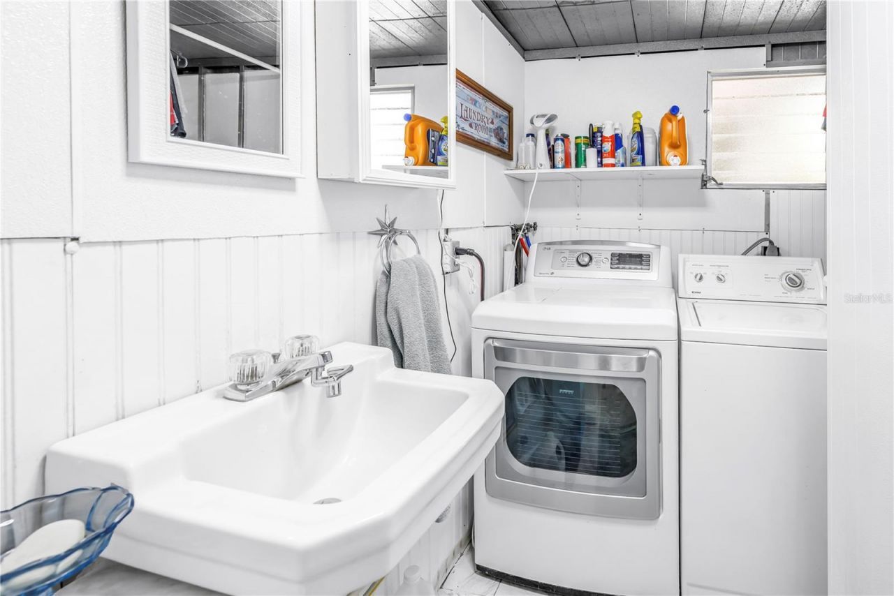 1703 Minnesota Avenue, Bradenton, FL 34207 Photo