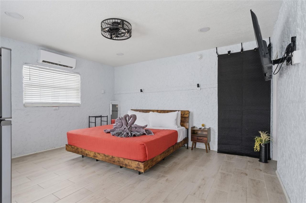 602 Poinsettia Avenue , Clearwater Beach, FL 33767 Photo