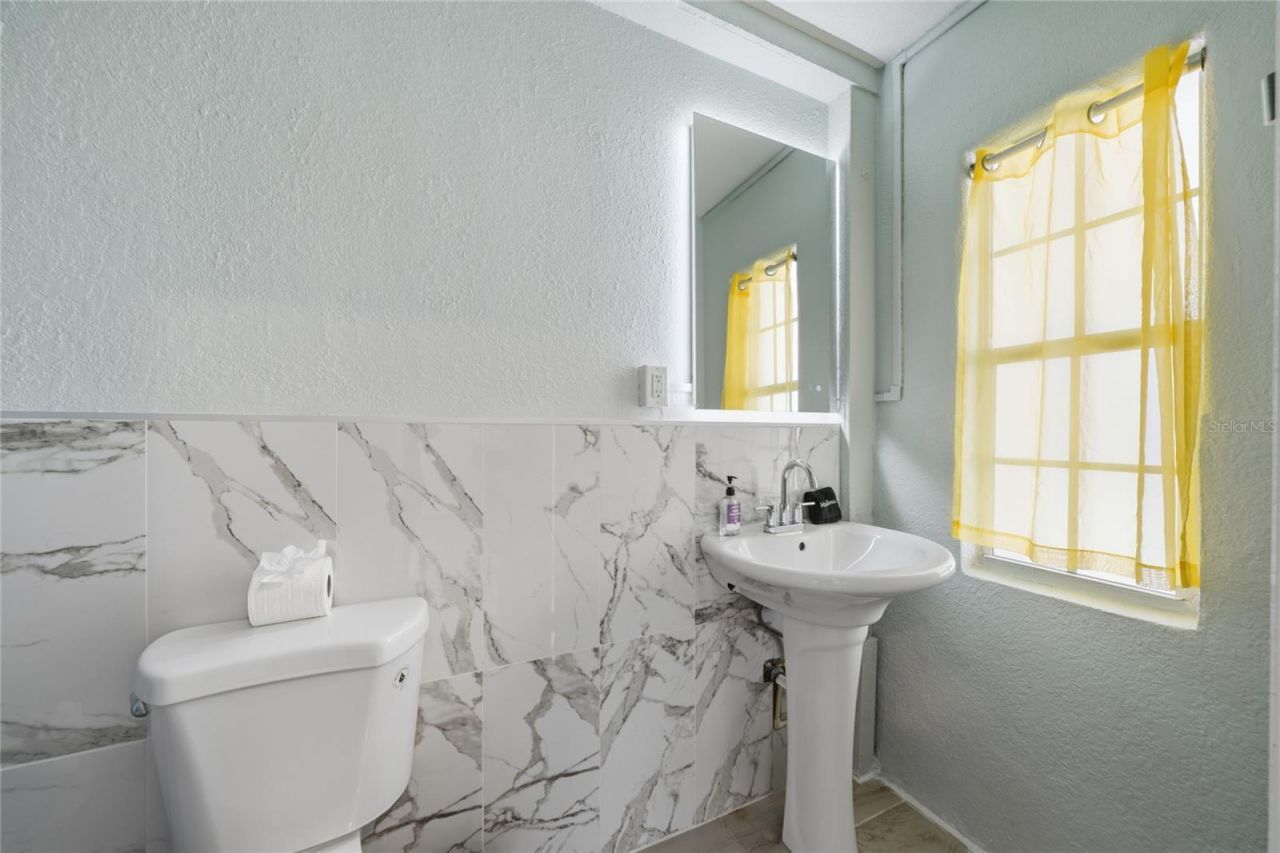602 Poinsettia Avenue , Clearwater Beach, FL 33767 Photo