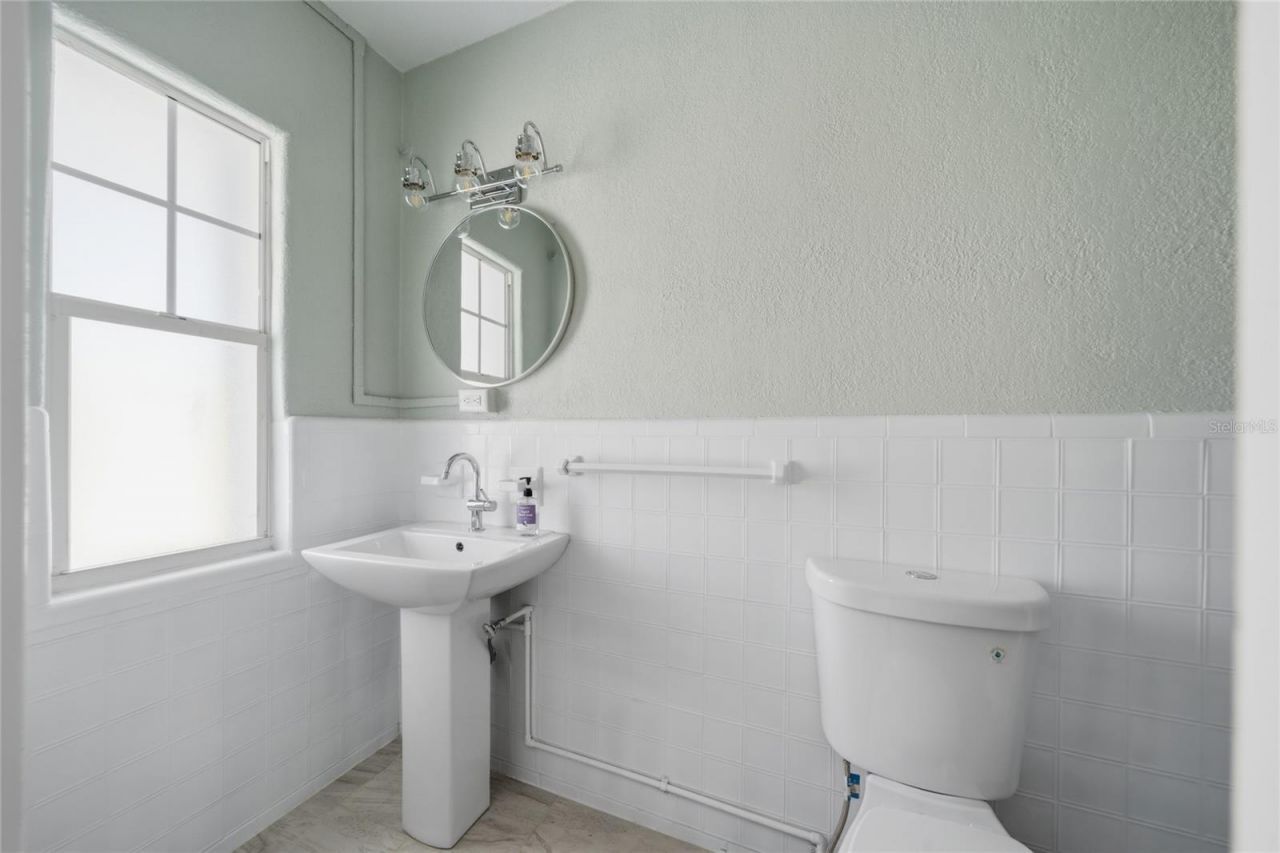 602 Poinsettia Avenue , Clearwater Beach, FL 33767 Photo