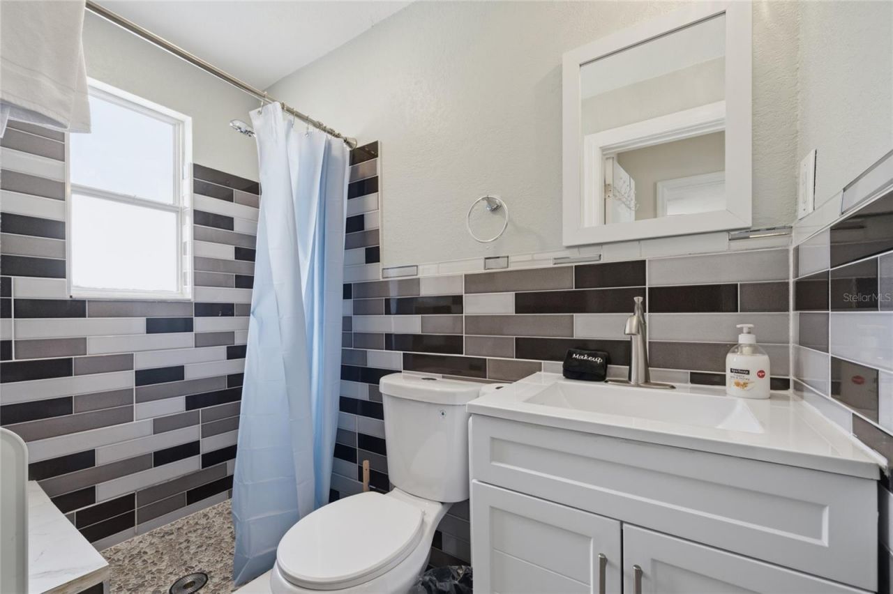 602 Poinsettia Avenue , Clearwater Beach, FL 33767 Photo