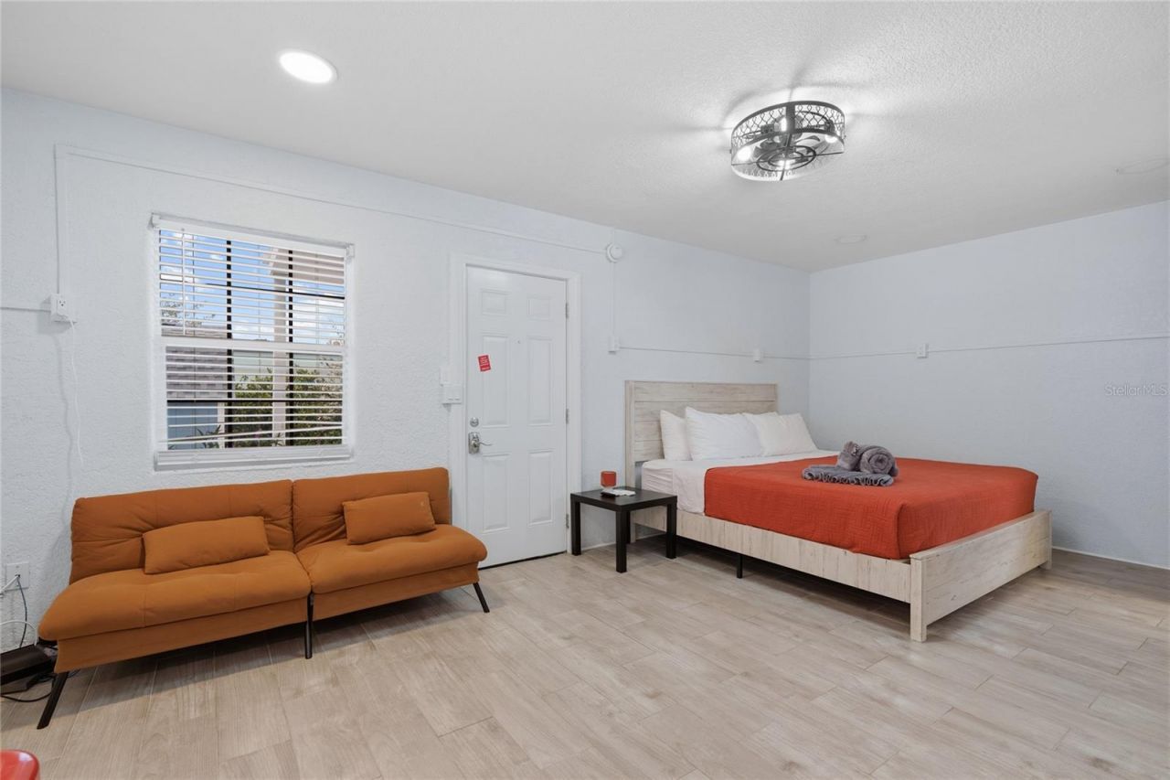 602 Poinsettia Avenue , Clearwater Beach, FL 33767 Photo