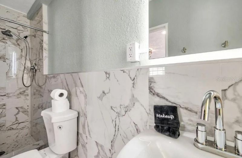 602 Poinsettia Avenue , Clearwater Beach, FL 33767 Photo