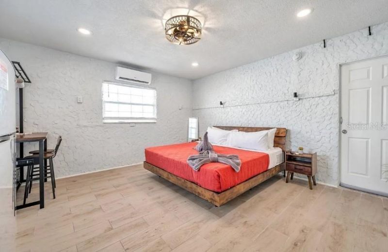 602 Poinsettia Avenue , Clearwater Beach, FL 33767 Photo