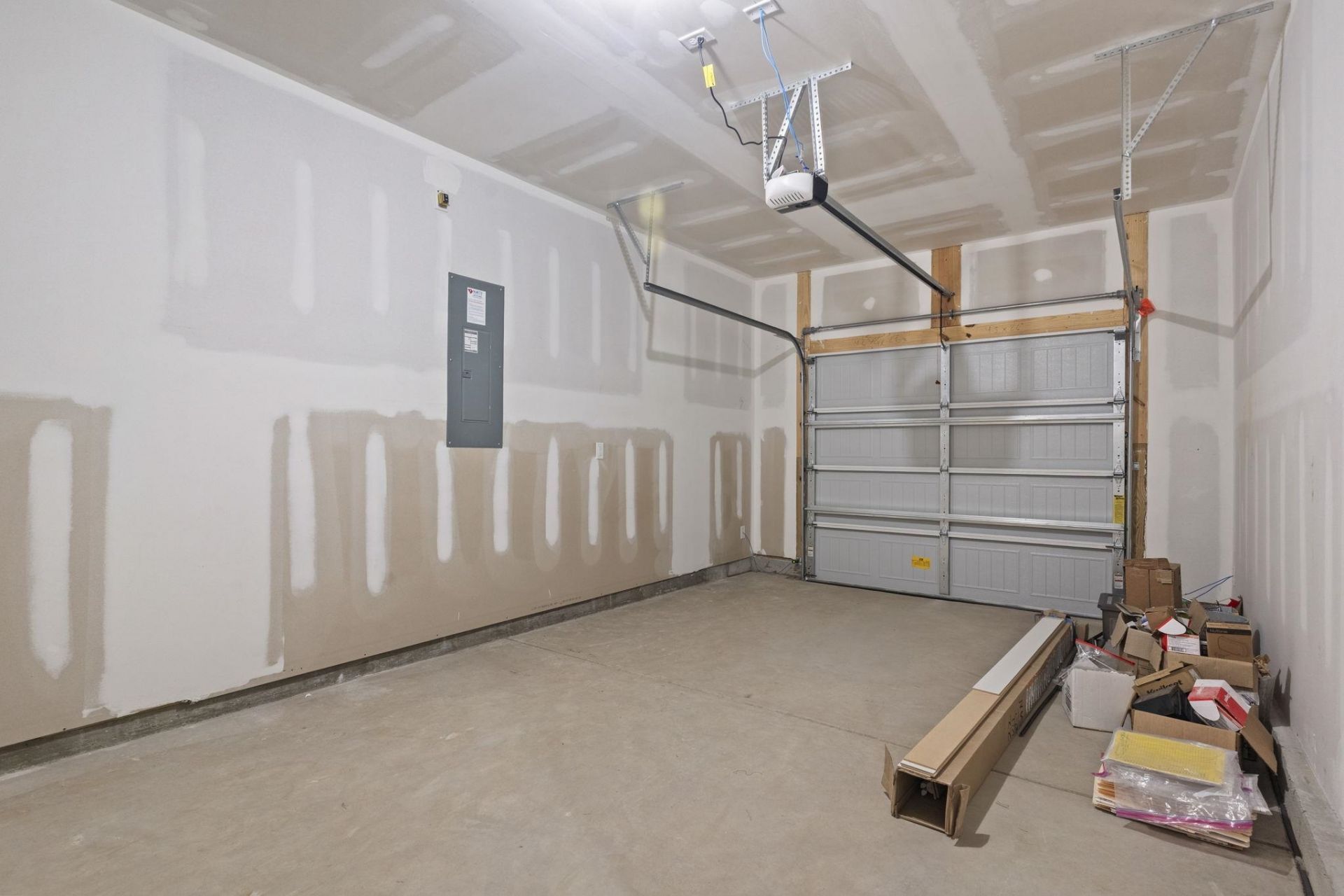 350 Sandridgebury Dr.  Photo 33