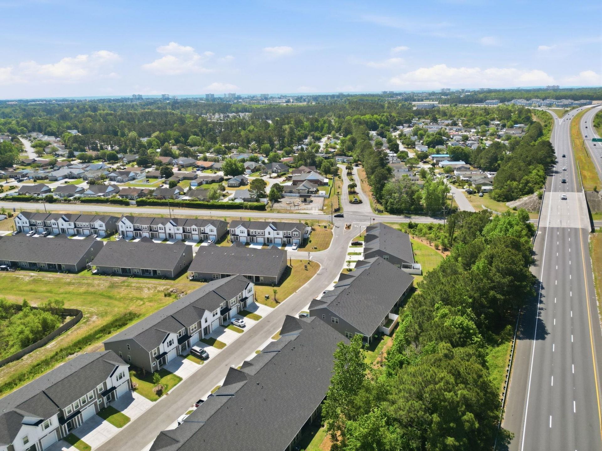 350 Sandridgebury Dr.  Photo 37