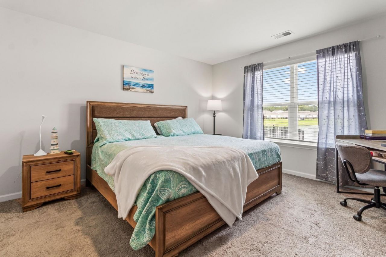 182 Pine Forest Dr. Photo 10