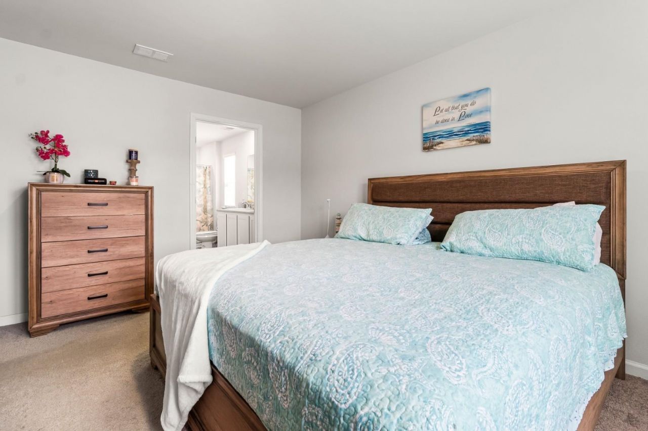 182 Pine Forest Dr. Photo 12