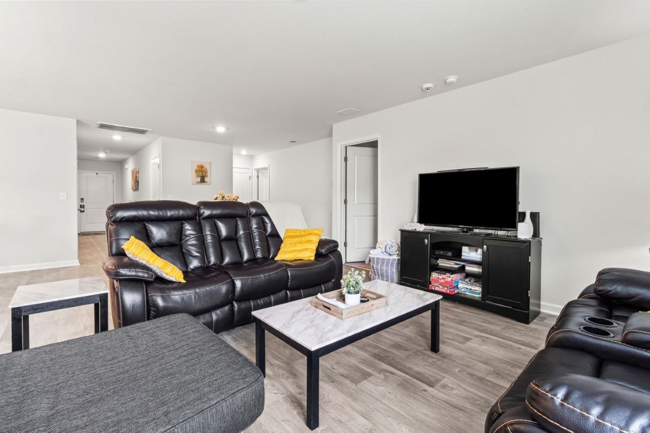 182 Pine Forest Dr. Photo 15