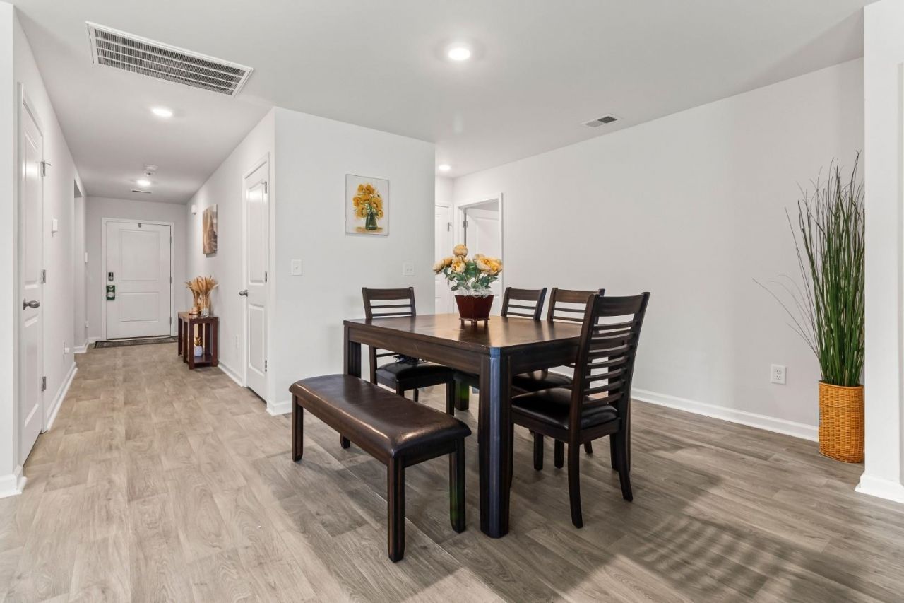 182 Pine Forest Dr. Photo 17