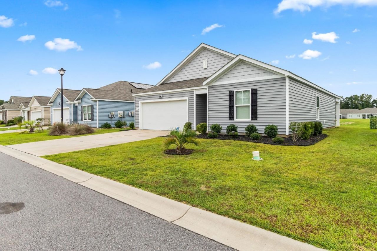 182 Pine Forest Dr. Photo 2