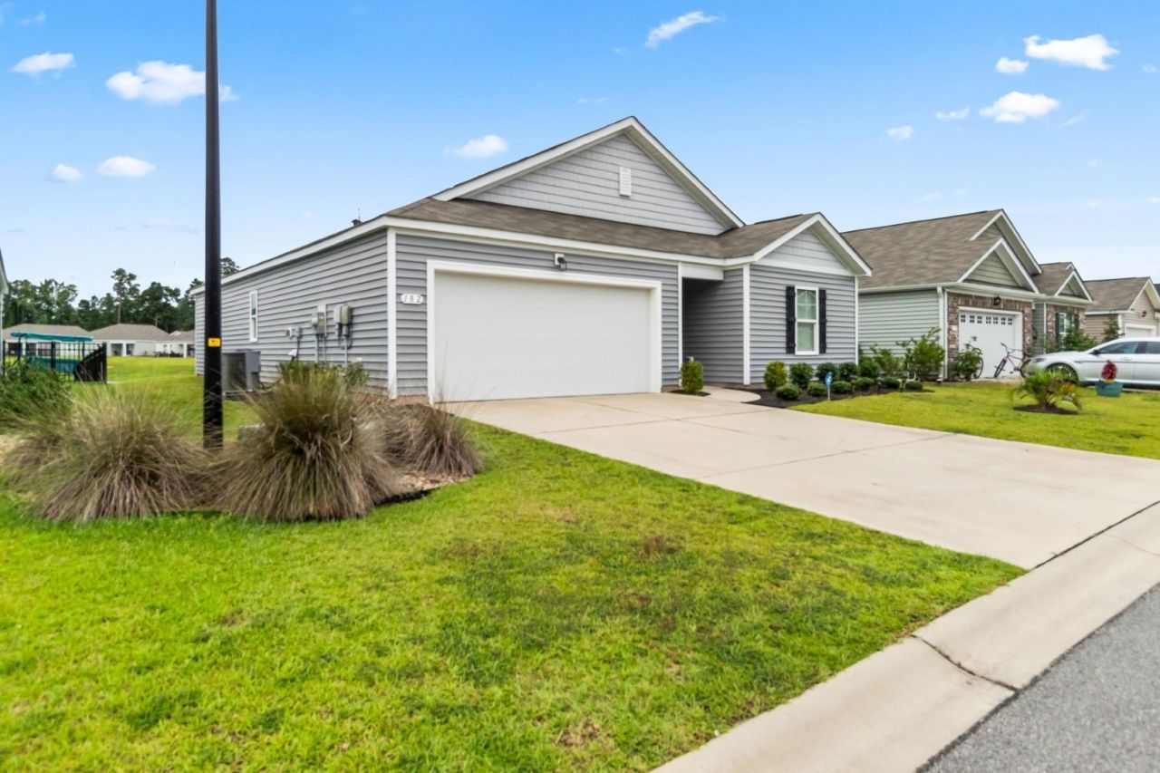 182 Pine Forest Dr. Photo 3
