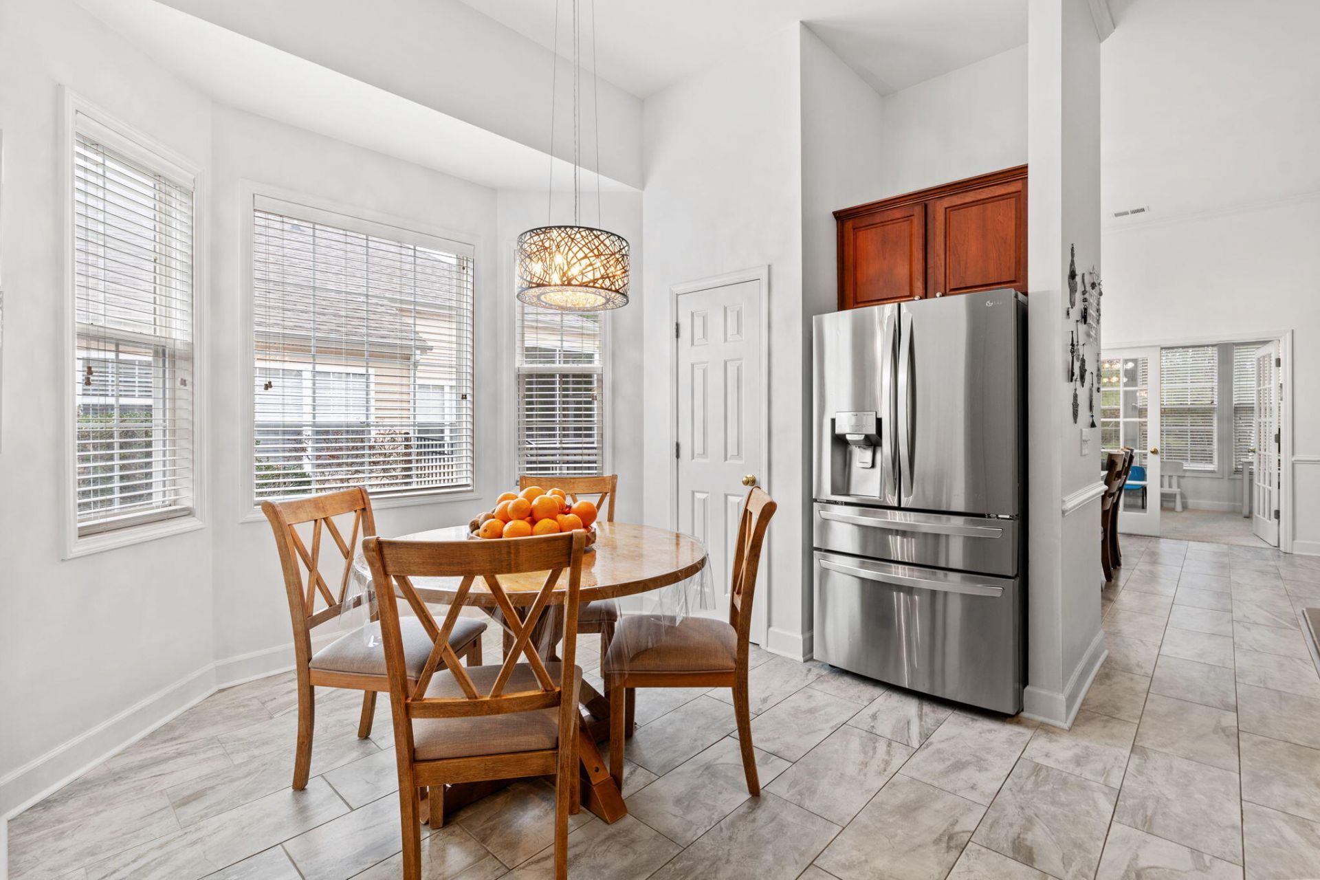 2450 Windmill Way Photo 11