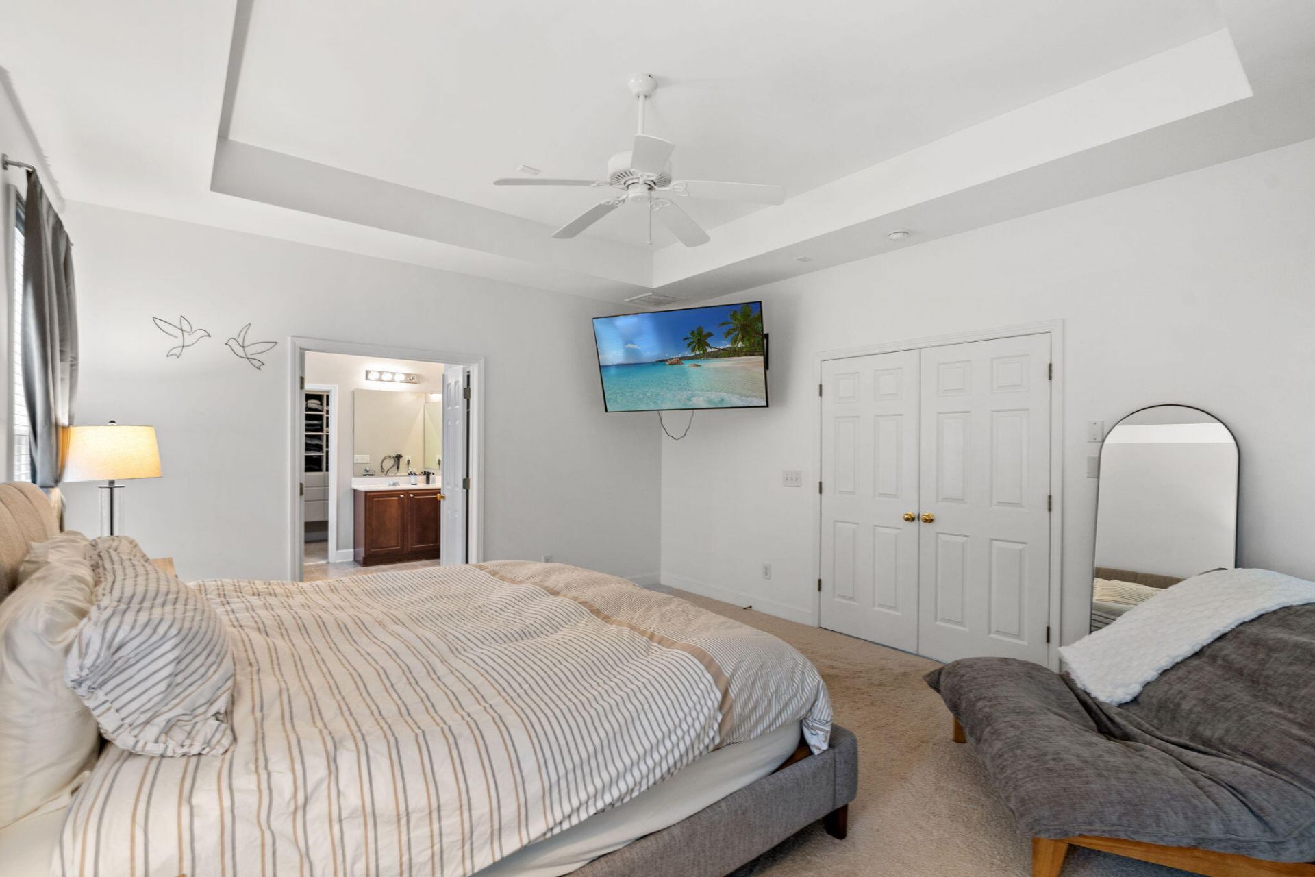 2450 Windmill Way Photo 17