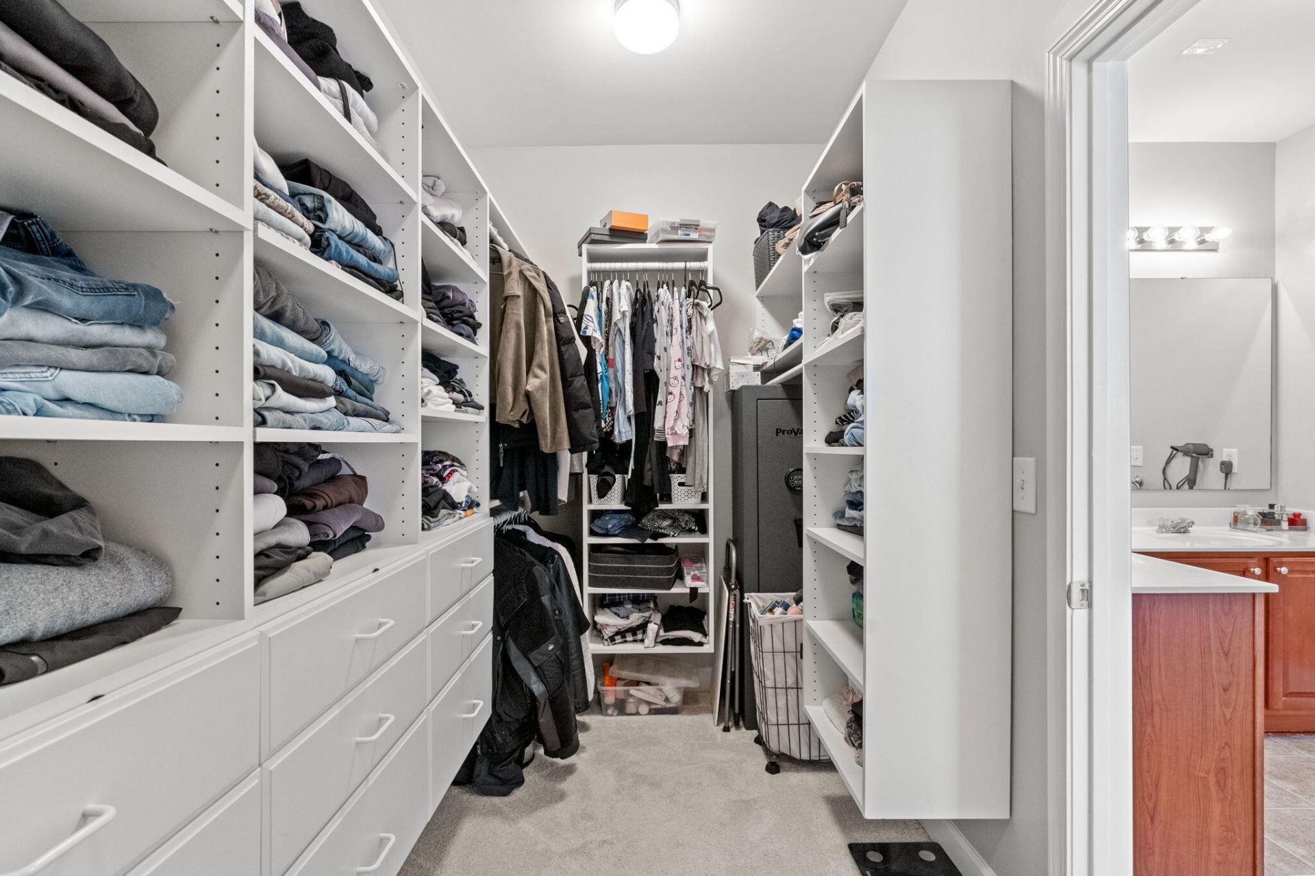 2450 Windmill Way Photo 18