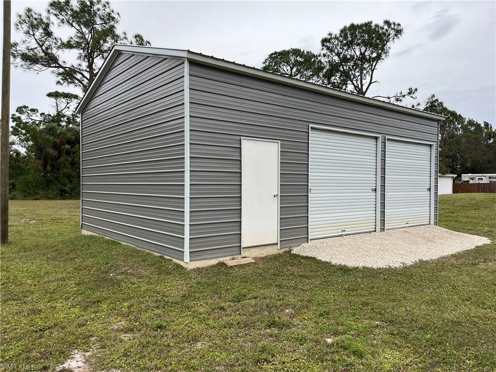 8000 Breeze Dr, North Fort Myers, FL 33917 Photo