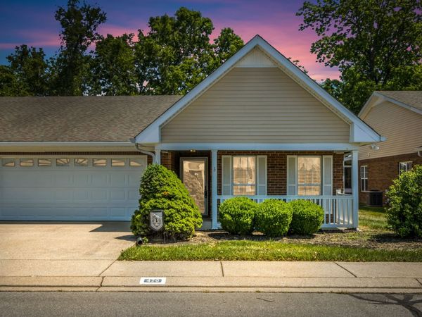420 Forest Glen Cir, Murfreesboro, TN 37128