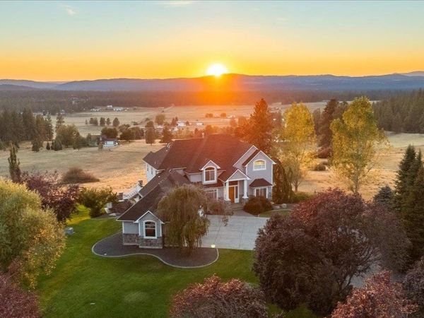 16815 N Greenbluff Rd, Colbert, WA 99005