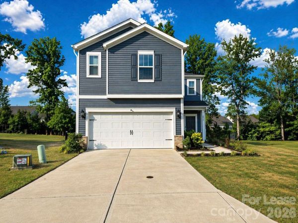 2019 Red Ash Drive, Charlotte, NC 28215
