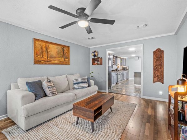 724 Scarbrough ST, Rockdale, TX 76567