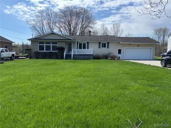 2960 Love Road , Grand Island, NY 14072