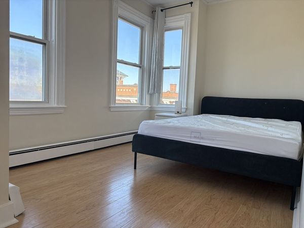 2 Sherman St, Unit 2A-3, Cambridge, MA 02138