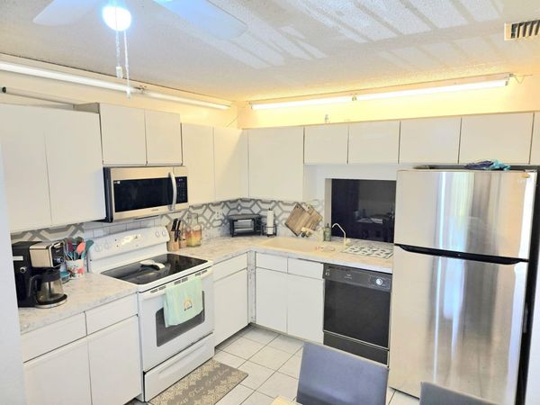 4047 NW 22nd Street, Unit 210b, Coconut Creek, FL 33066